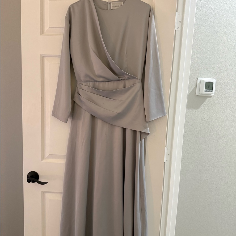 Elegant Gray Women's Dress